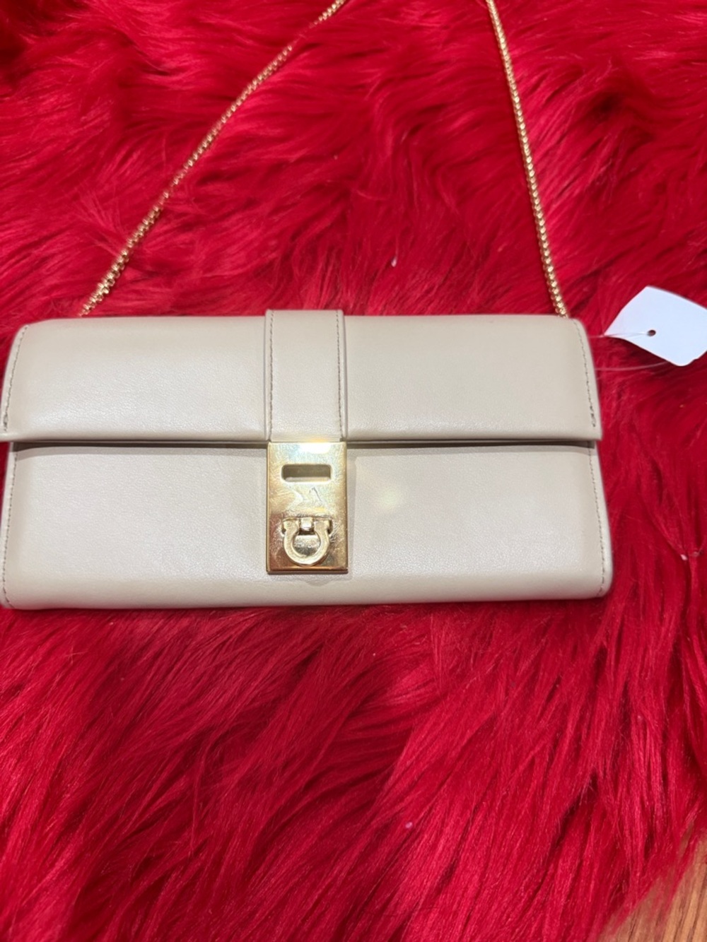 Salvatore Ferragamo Cream Leather Chain Wristlet with Gold Hardware - Picture 5 of 5